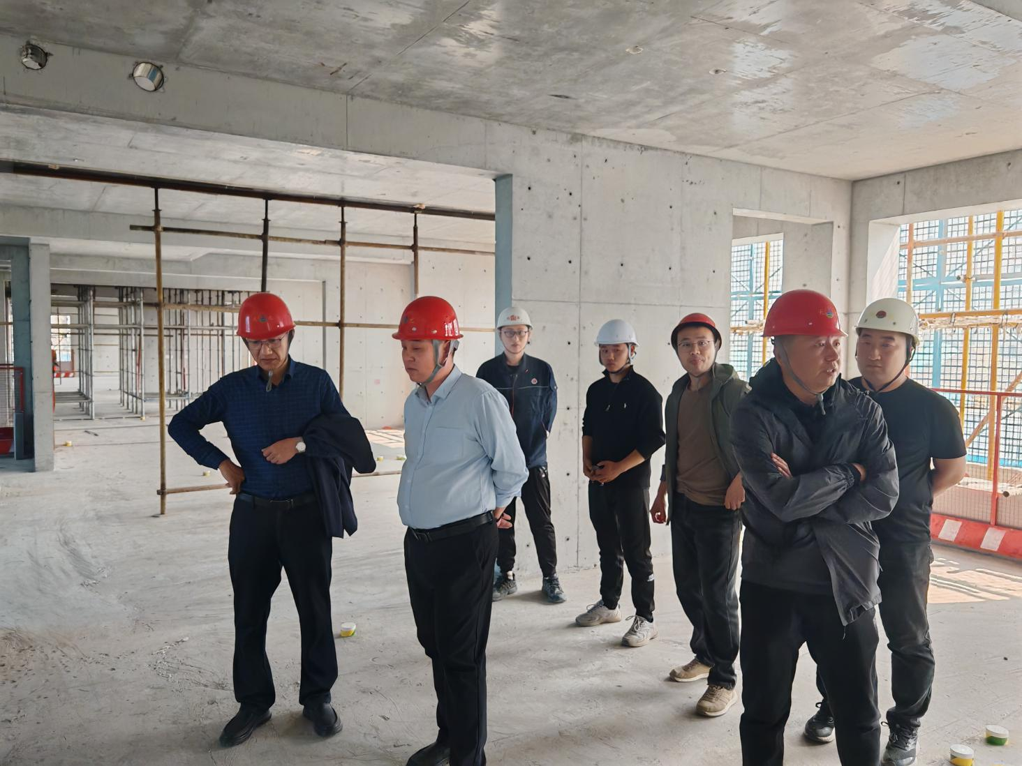 第二建设公司赴山河赋项目观摩学习