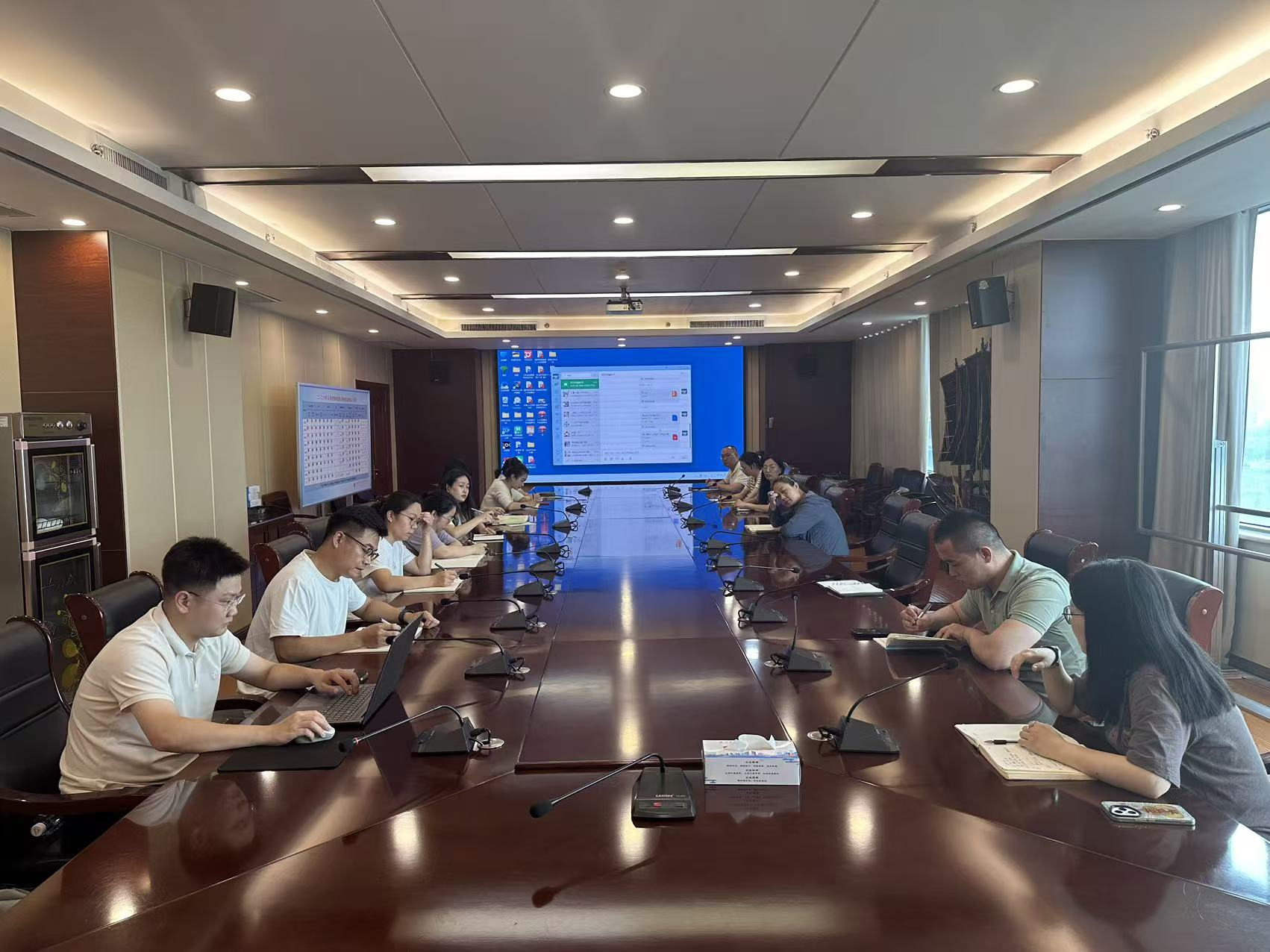 企业管理部召开人资管理工作专题会议