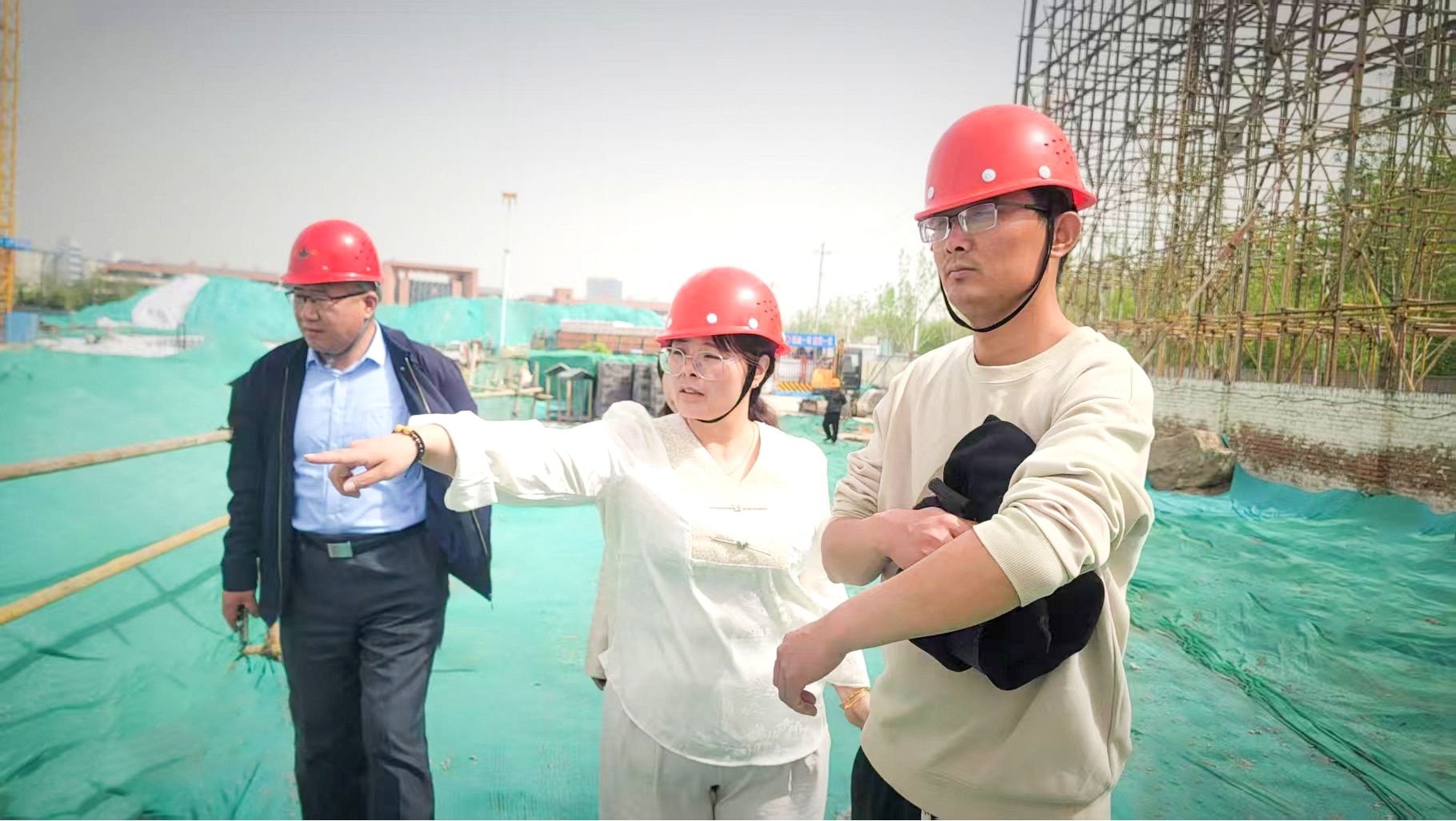 1747985705190472.jpg 1747985705190472.jpg